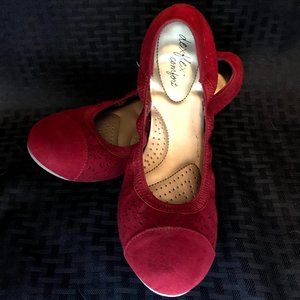 Dexflex comfort red scrunchie flats